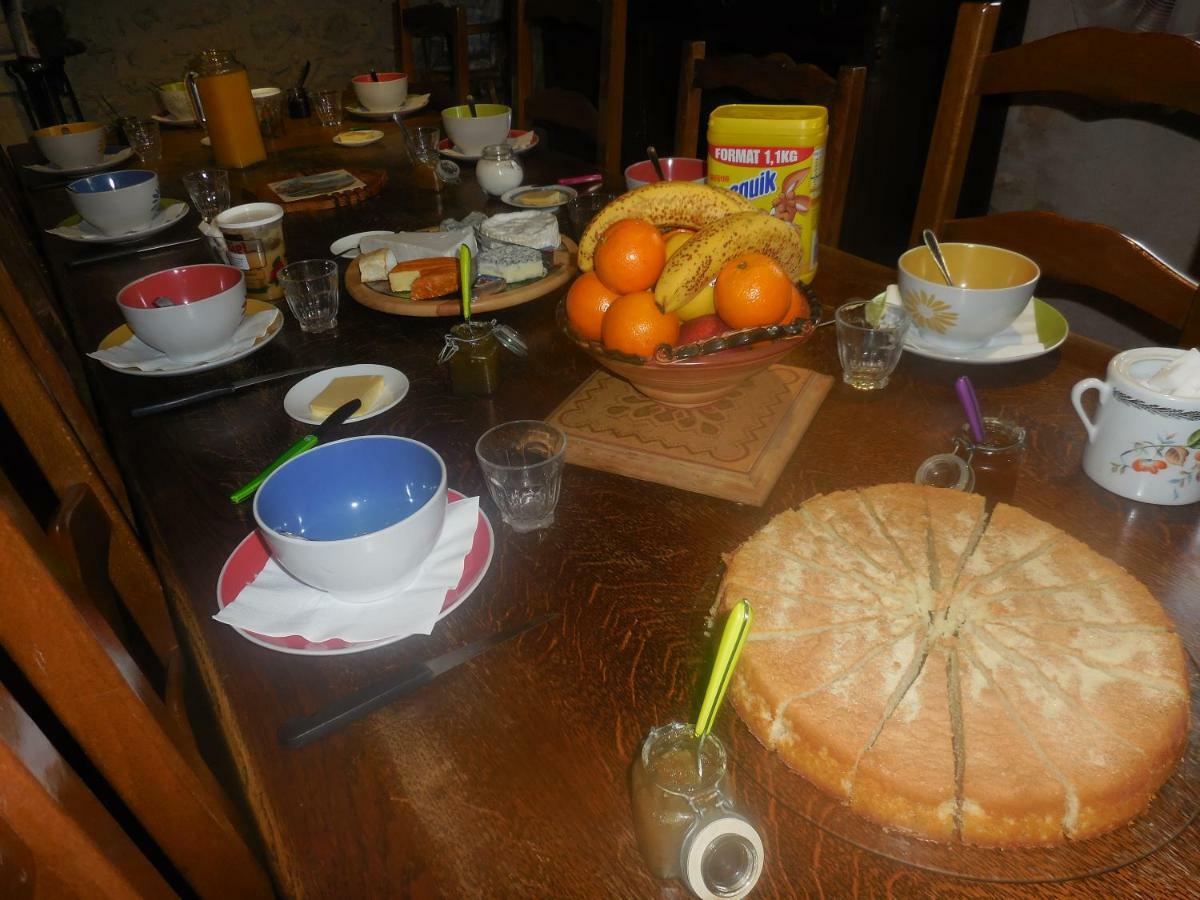 Les Rouches Bed & Breakfast Cormeray ภายนอก รูปภาพ